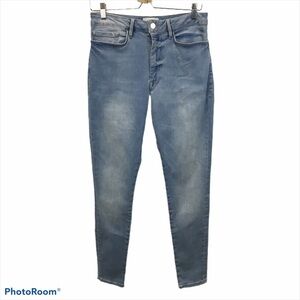 Frame Le One Skinny Jean Mid-Rise in Caspio Wash